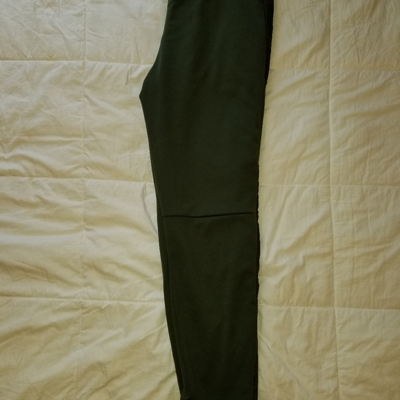 GAP Hybrid Joggers - Picture 7 of 7